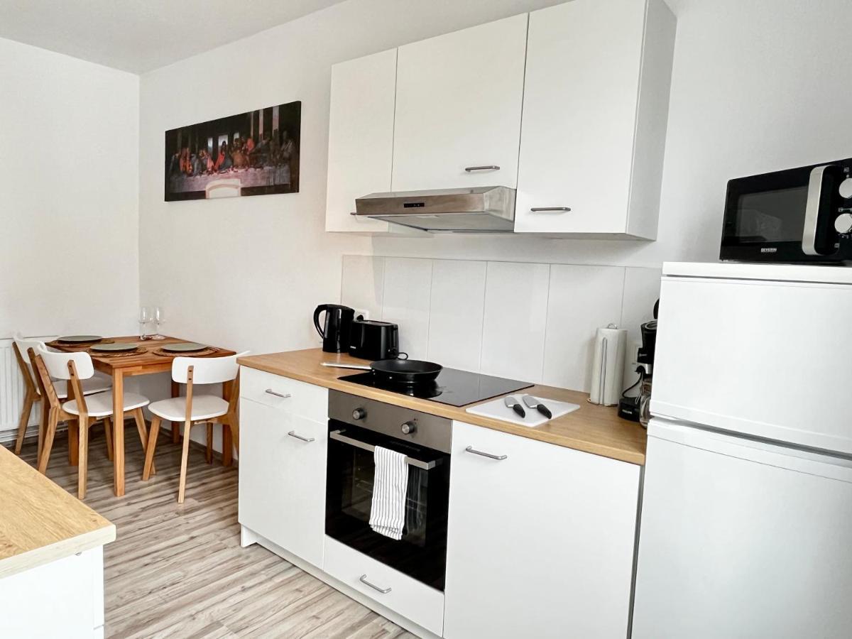 Design Apartment - Kingsize Bett - Kueche - Zentral Hannover Bagian luar foto